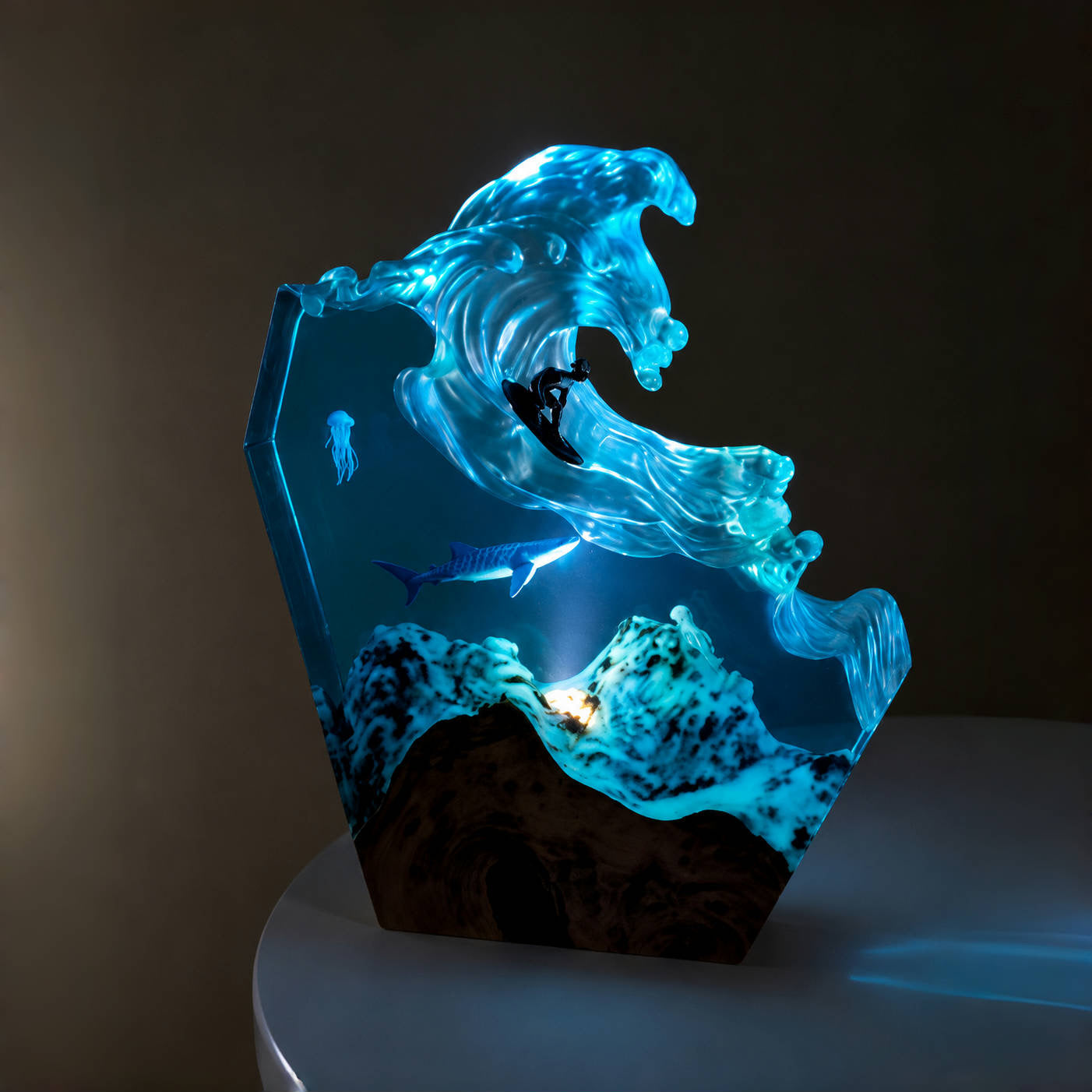Handmade OceanWave Resin Lamp